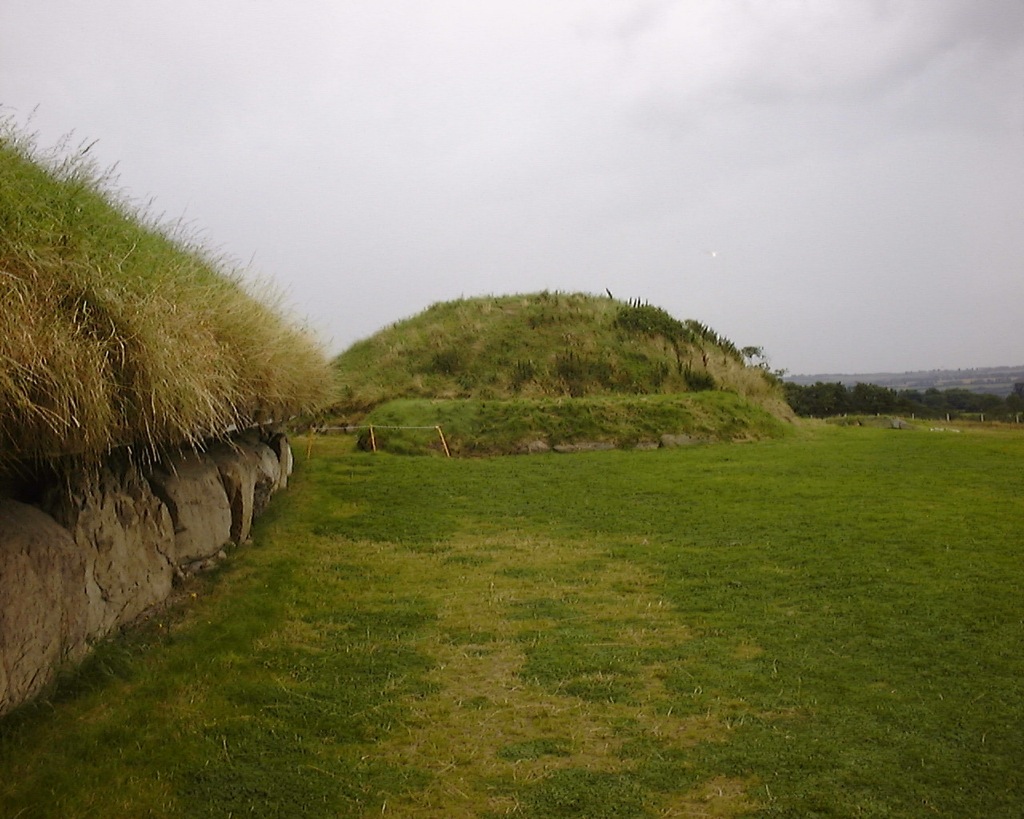35-irland-knowth-graeber