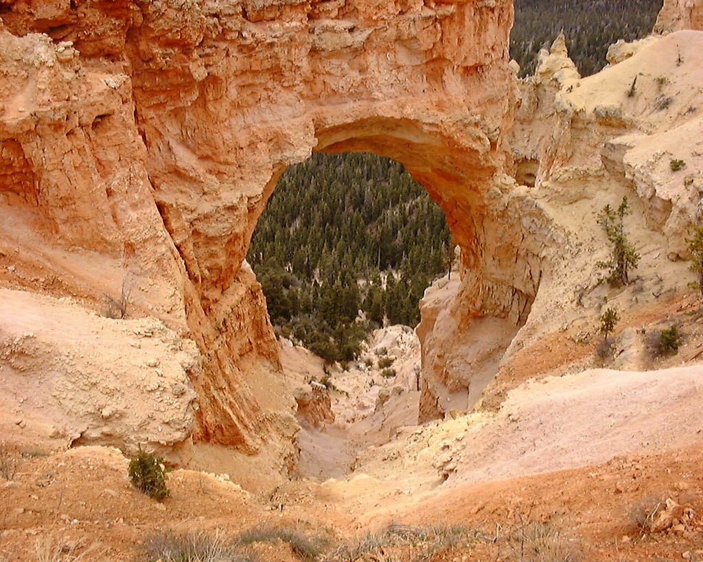 51-usa-bryce-canyon-np-wall-of-window